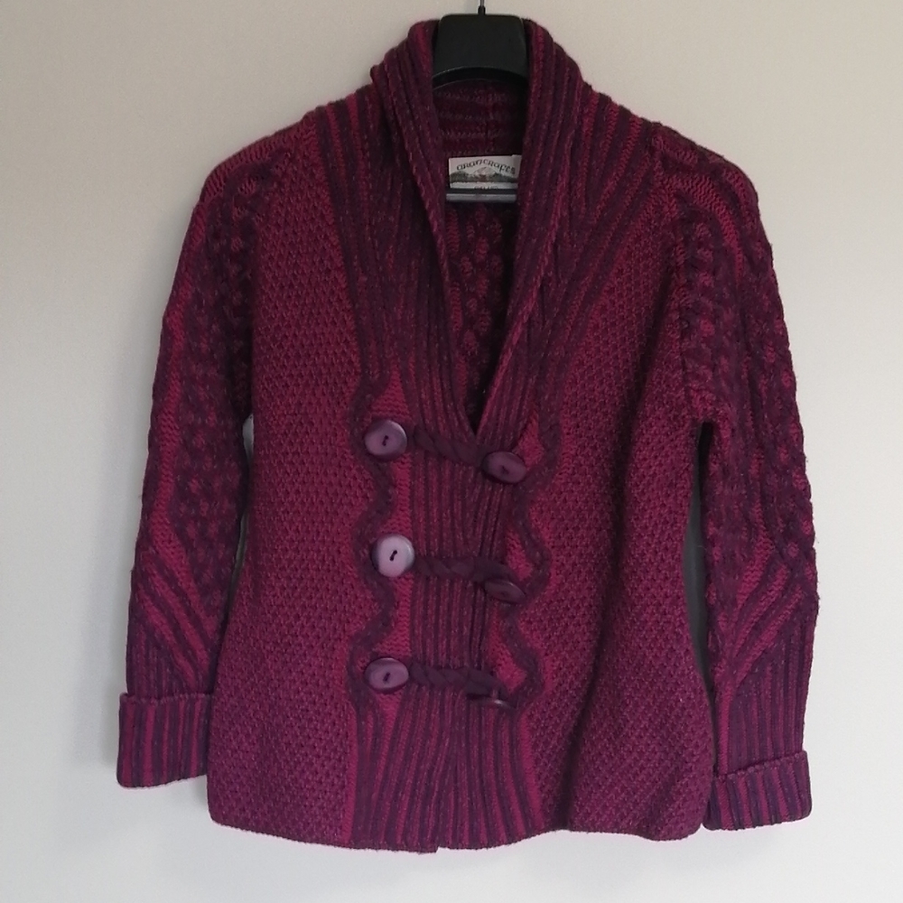 Aran Crafts Irish cable knit merino wool plum button up cardigan, sz m/l